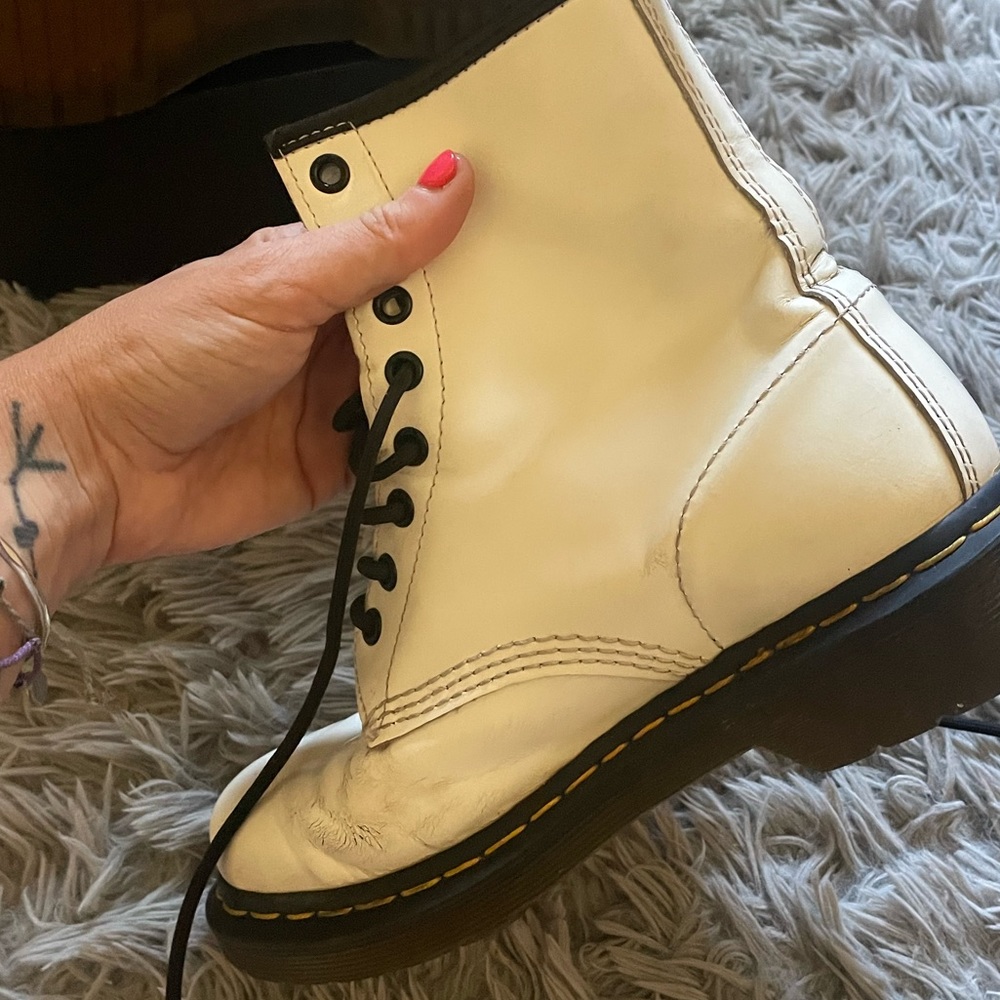 DR. MARTENS 1460 SMOOTH BOOT - Picture 10 of 15